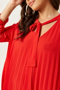 Liquorish Divine Grace Red Pleated Dress -Sarto Vibe Sales FrvTcoRQ 8698